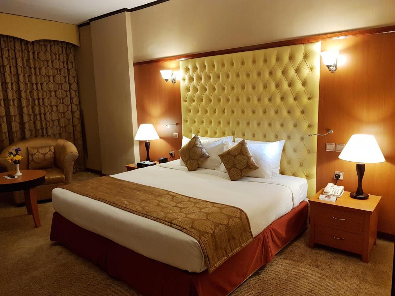 The Park Hotel Formerly Dubai Exterior foto